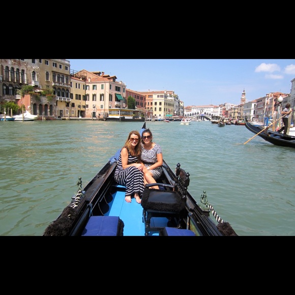 Meet your Posher, Courtney - Picture 3 of 8